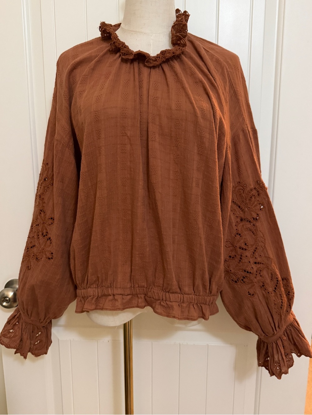 Anthropologie Pilcro Rust Brown Eyelet Peasant Blouse Size XL Boho, Cottagecore - Picture 2 of 16